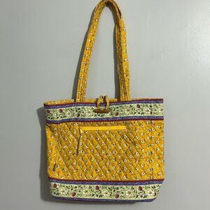 Maggi B Quilted Yellow Floral Purse/tote Inner Pockets, small bag attached NWOT